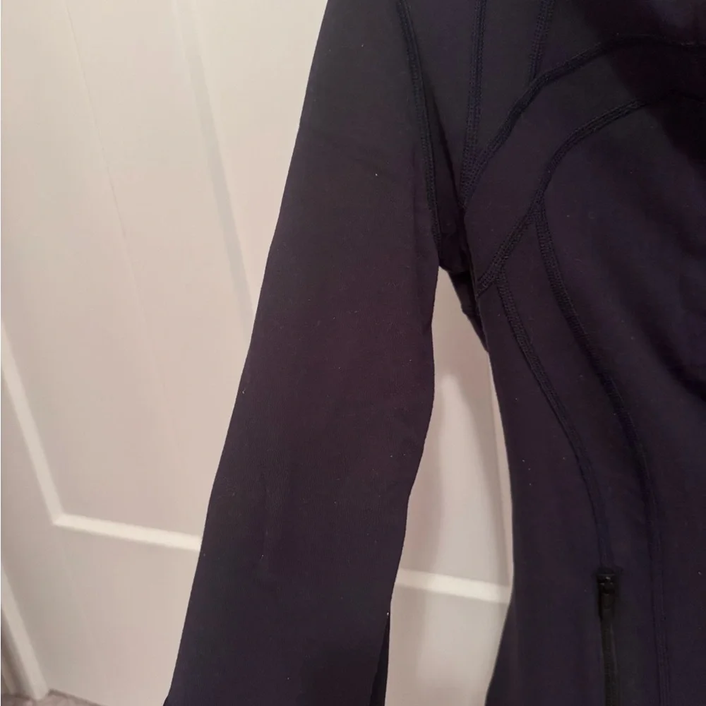 Women's Lululemon navy blue define jacket size 6 - Picture 8 of 14